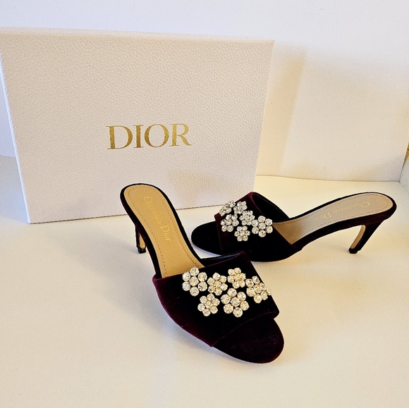 CHRISTIAN DIOR HEELS - Picture 11 of 14